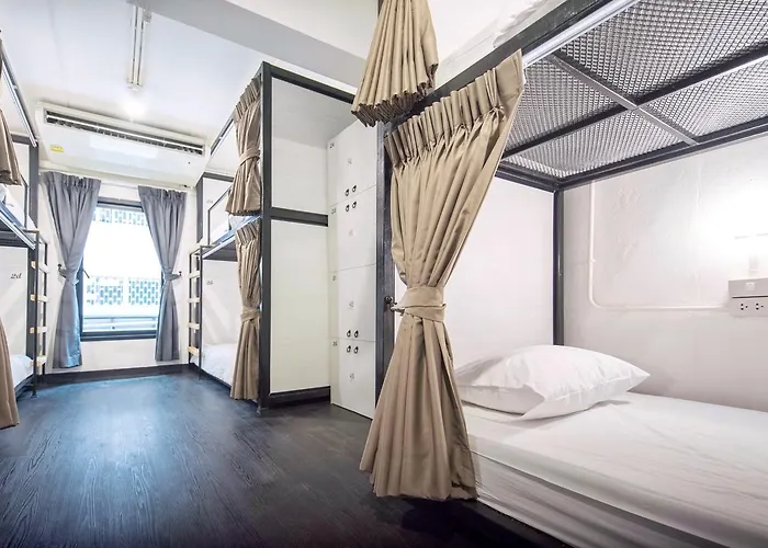 Moon House Ostello Bangkok